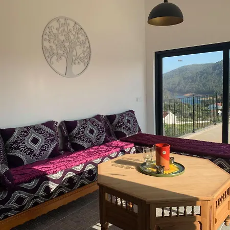 Casa Rio, Amalia